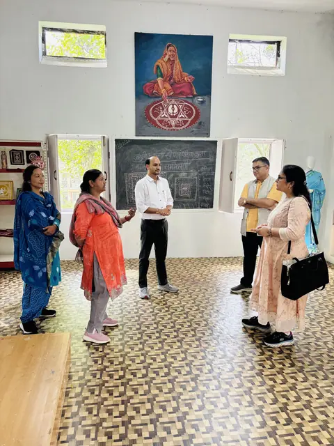 अध्ययन भ्रमण — हवालबाग, अल्मोड़ा