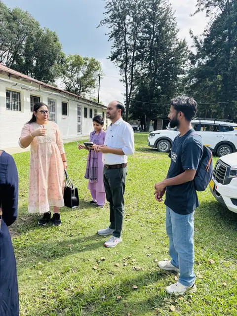 अध्ययन भ्रमण — हवालबाग, अल्मोड़ा