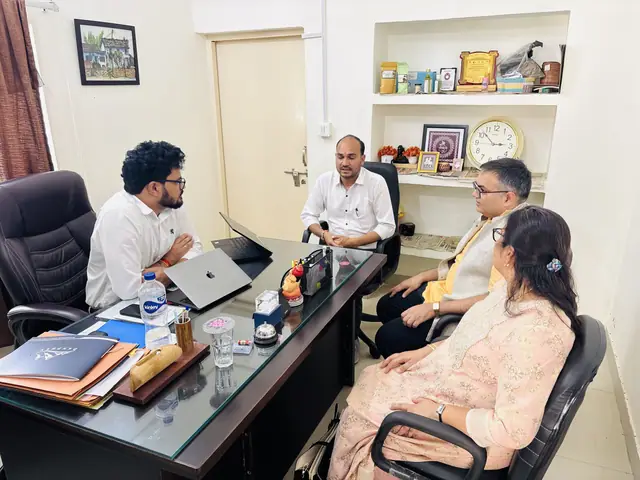 अध्ययन भ्रमण — हवालबाग, अल्मोड़ा