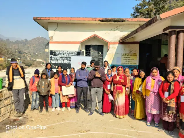 सौर ऊर्जा उपकरण प्रदर्शन एवं प्रशिक्षण — बेतालघाट