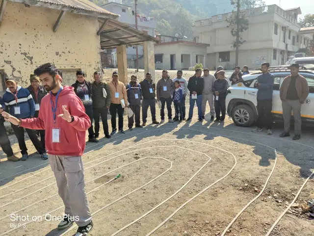 सौर ऊर्जा उपकरण प्रदर्शन एवं प्रशिक्षण — बेतालघाट