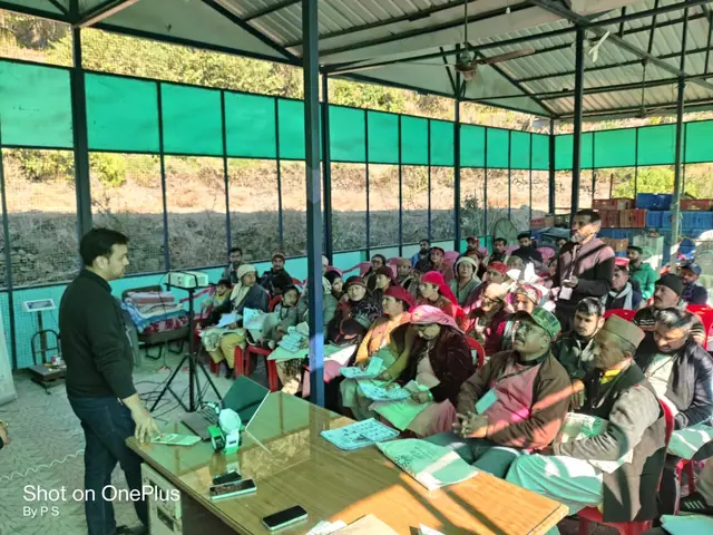 सौर ऊर्जा उपकरण प्रदर्शन एवं प्रशिक्षण — चकराता