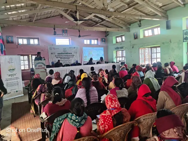 सौर ऊर्जा उपकरण प्रदर्शन एवं प्रशिक्षण — हवालबाग