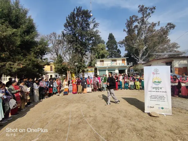 सौर ऊर्जा उपकरण प्रदर्शन एवं प्रशिक्षण — हवालबाग