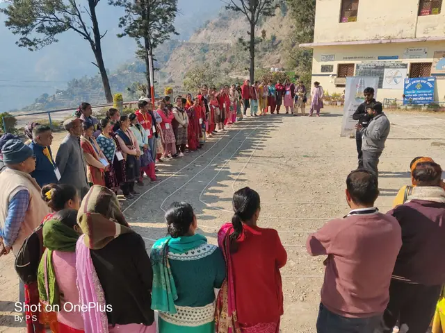 सौर ऊर्जा उपकरण प्रदर्शन एवं प्रशिक्षण — नरेन्द्रनगर